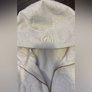 Lululemon scuba hoodie size 2 women’s